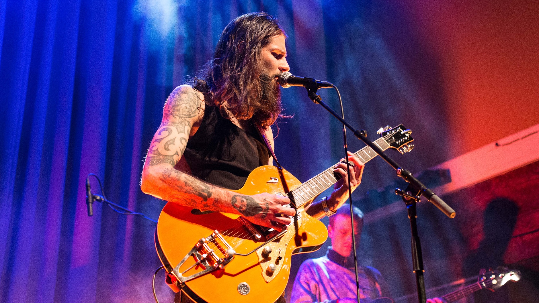 The Night Is Still Young © Anaïs Steiner 2019