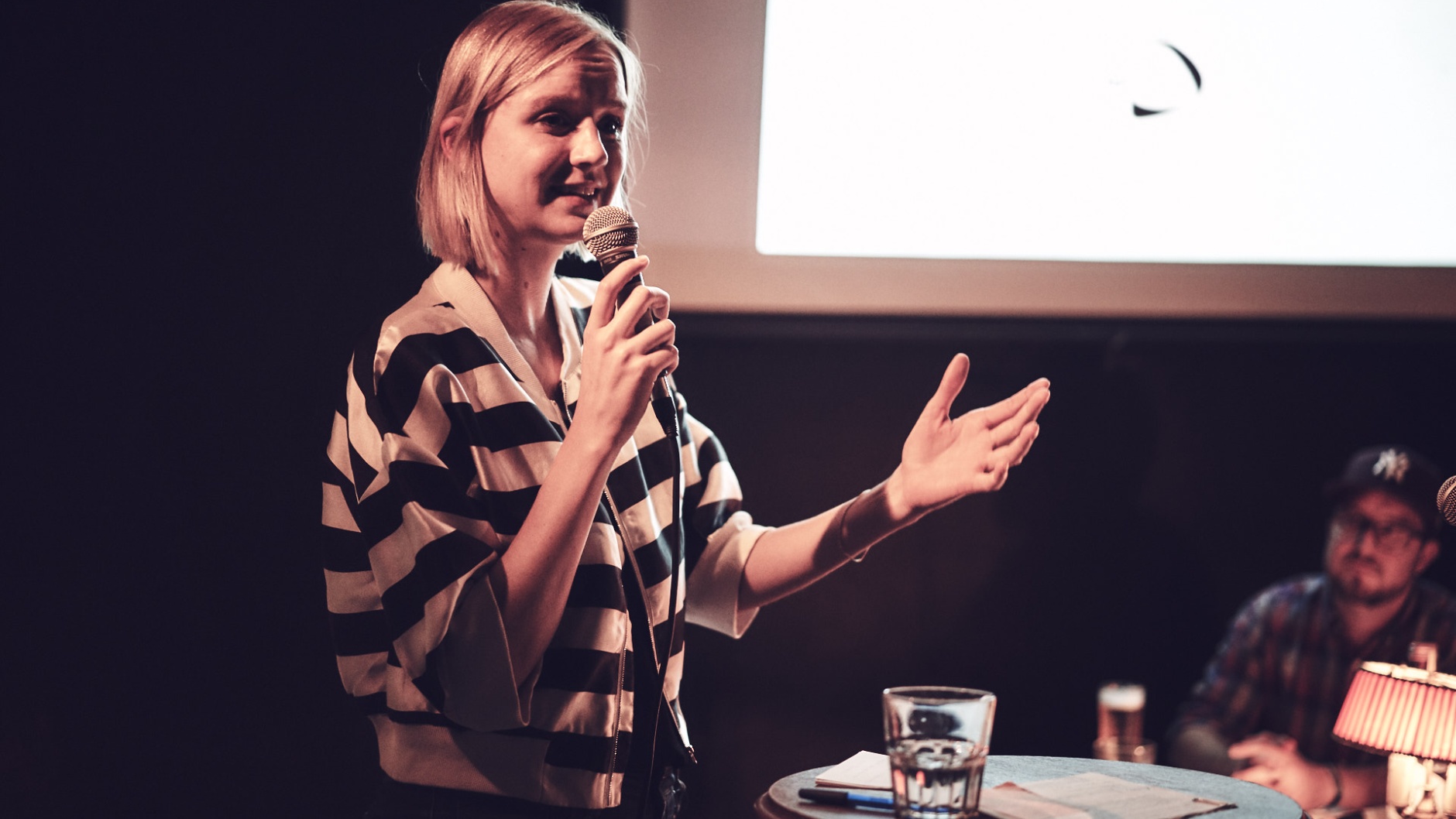 Soundclinic Herbst 2019: Moderatorin Julia Oroszlan © Stefan Rüst