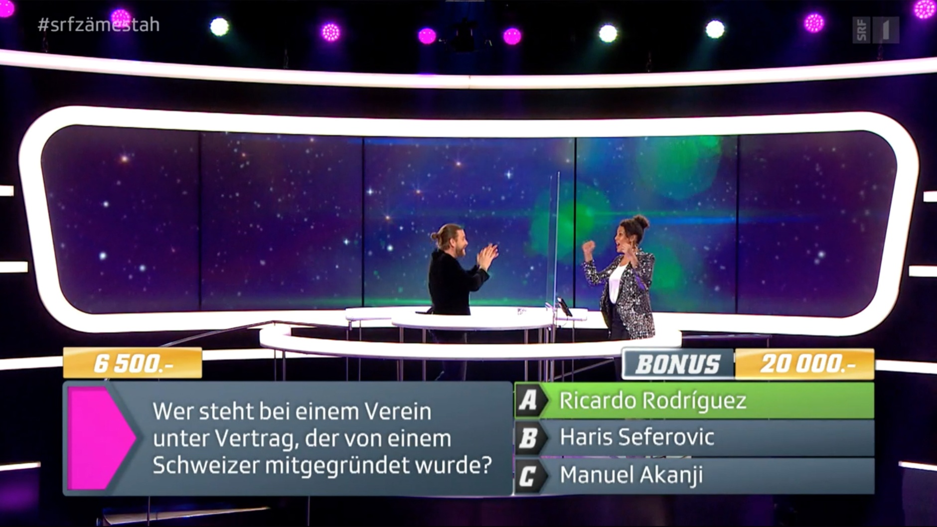 Baschi mit der Risikofrage bei «1 gegen 100» Spezial © SRF, Screenshot RFV Basel 2021